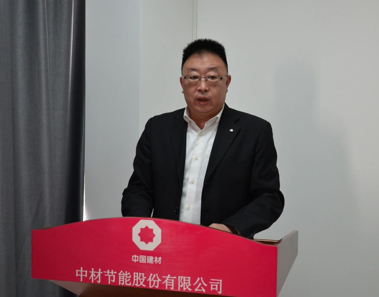 ce51d1d2ceaaa5cb85e953451c88d14c.jpg ce51d1d2ceaaa5cb85e953451c88d14c.jpg